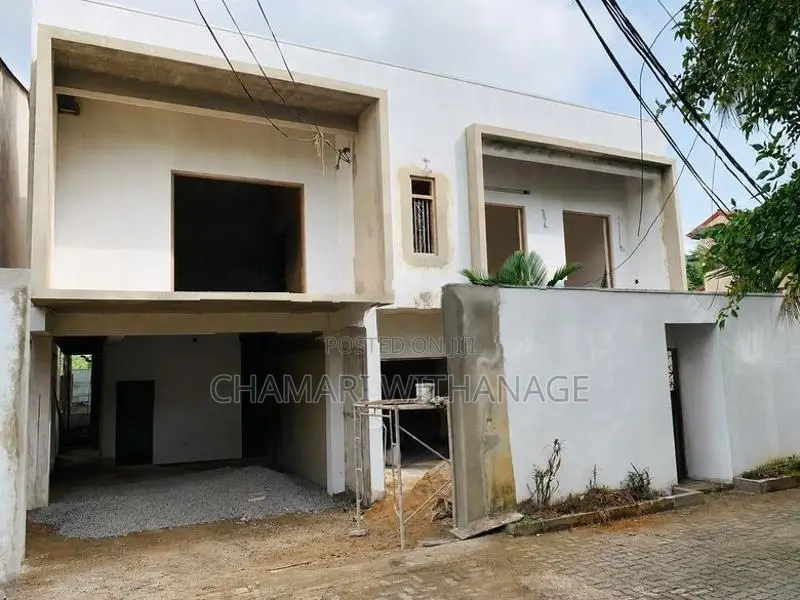 Luxury House for Sale – Battaramulla