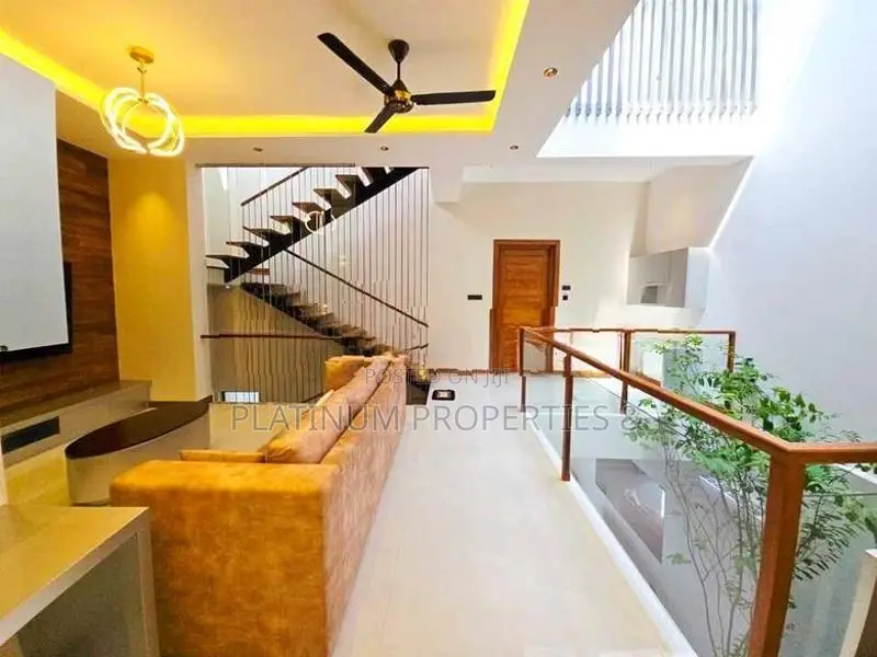 Brand New Super Luxury Furnished House For Sale In Battaramulla