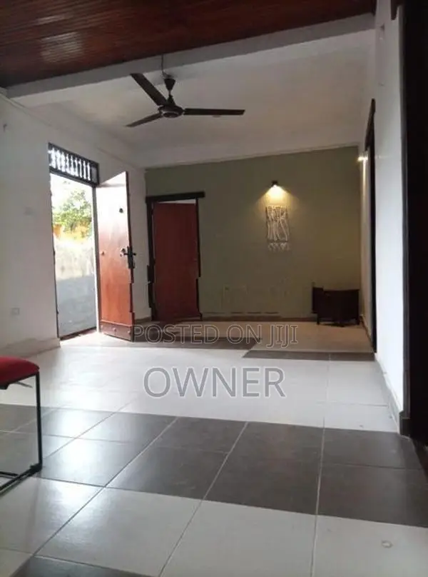 Two Interconnected Rustic House for Sale in Battaramulla
