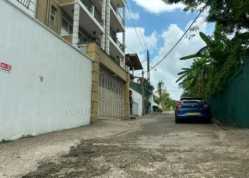 Apartment For Sale in Sampath Residencies Talawathugoda [ 2285C ]