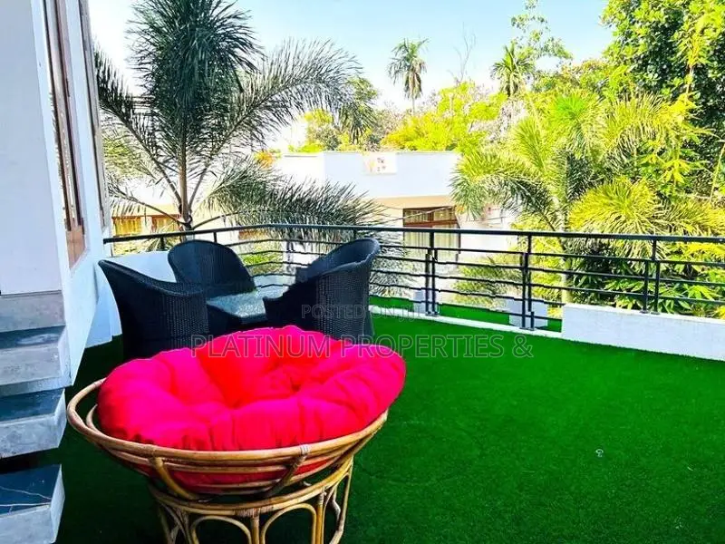 Super Luxury Stunning 5BR New House For Sale In Malabe Town