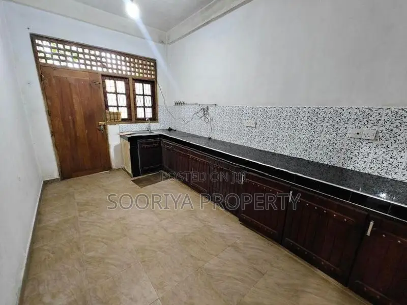 House for Rent in Gampaha Balummahara , Waliweriya