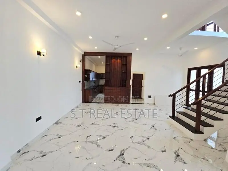 Modern Designed Luxury Two Story House For Sale In Kesbewa