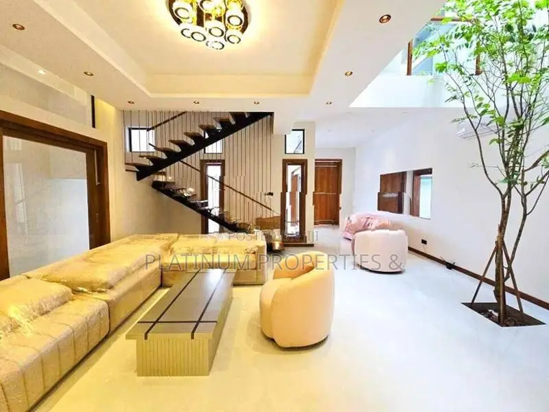 Brand New Super Luxury Furnished House For Sale In Battaramulla