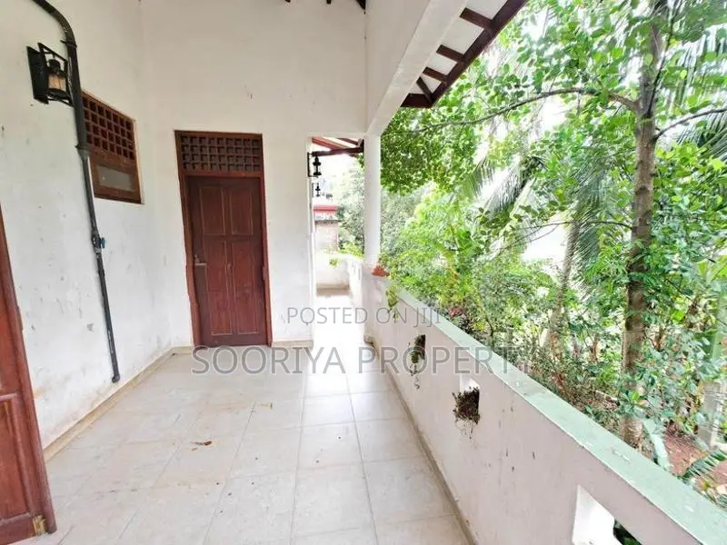 House for Rent in Gampaha Balummahara , Waliweriya