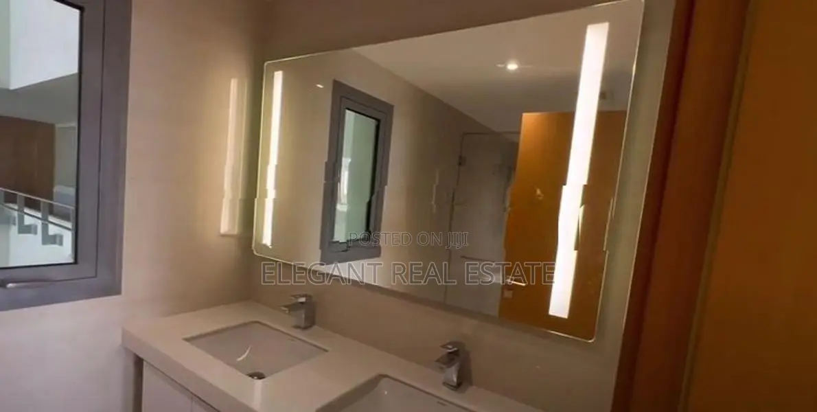 Altair - 03 Bedroom Unfurnished Apartment for Rent in Colombo 02 (a266