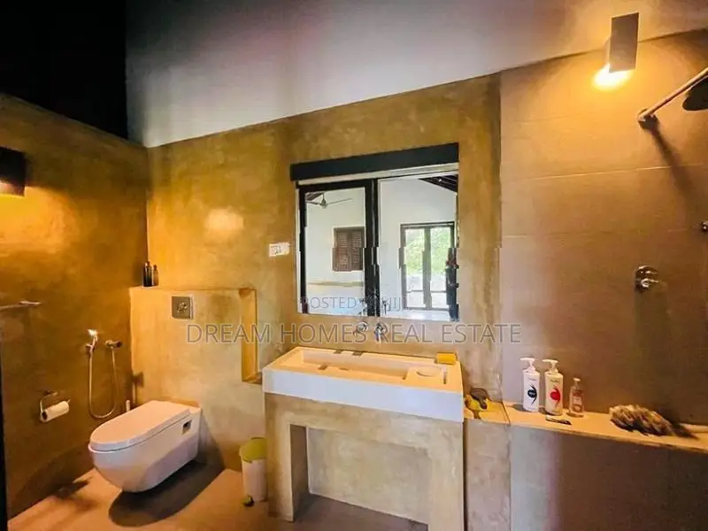 Luxury House with 6 Rental Units for Sale – Maharagama (50 Perches)