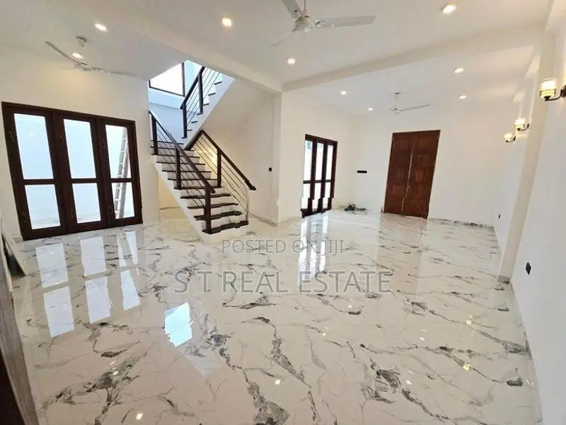 Modern Designed Luxury Two Story House For Sale In Kesbewa