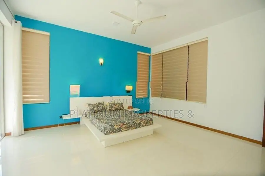 31P Super Luxury 5BR Ultra Modern House For Sale In Heart Of Nugegoda