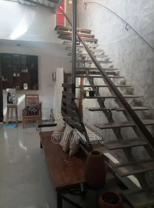 Two Interconnected Rustic House for Sale in Battaramulla