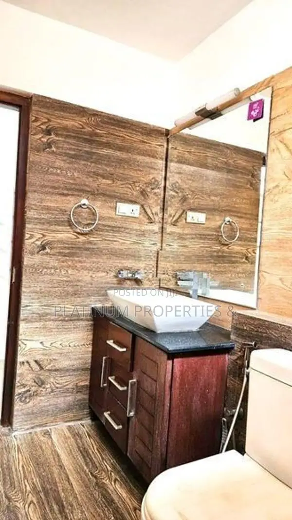 Super Luxury Stunning 5BR New House For Sale In Malabe Town