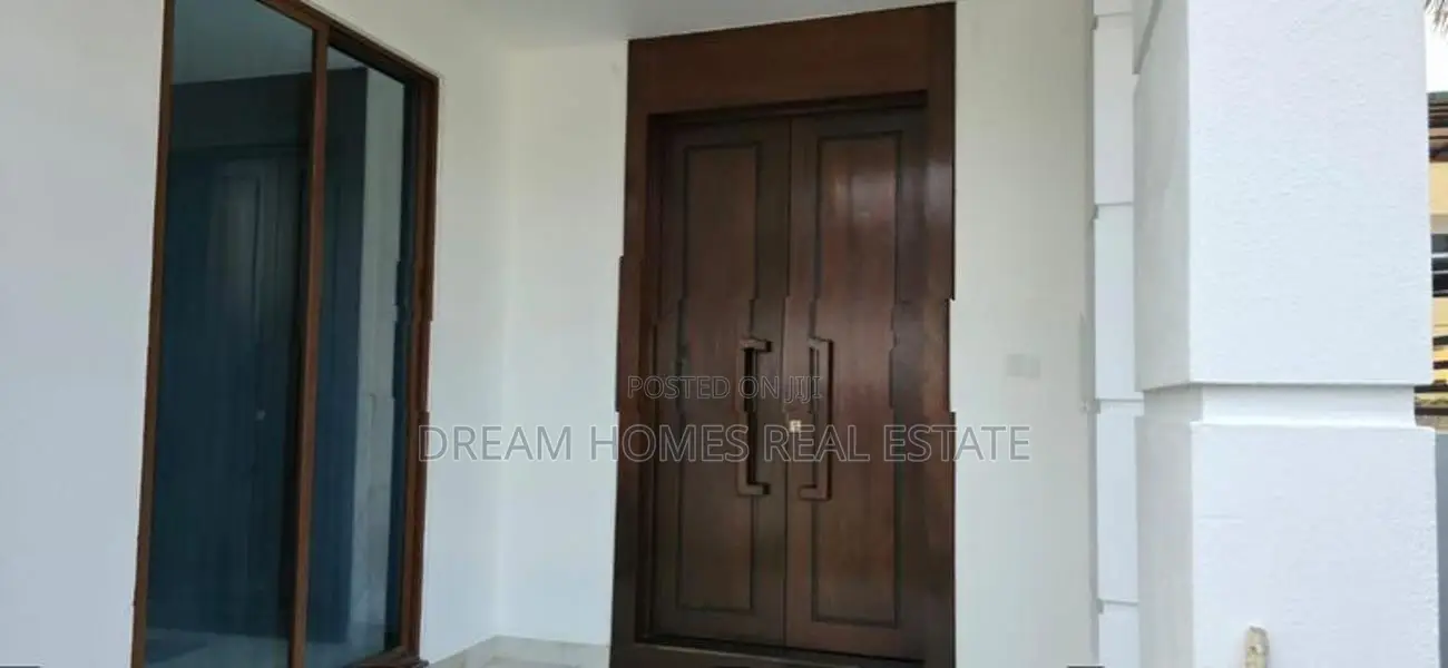 5-Bedroom Villa for Sale – Dehiwala, Upananda Mawatha