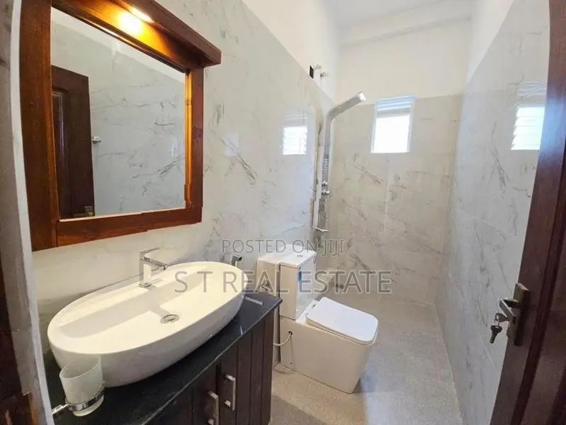 Modern Designed Luxury Two Story House For Sale In Kesbewa