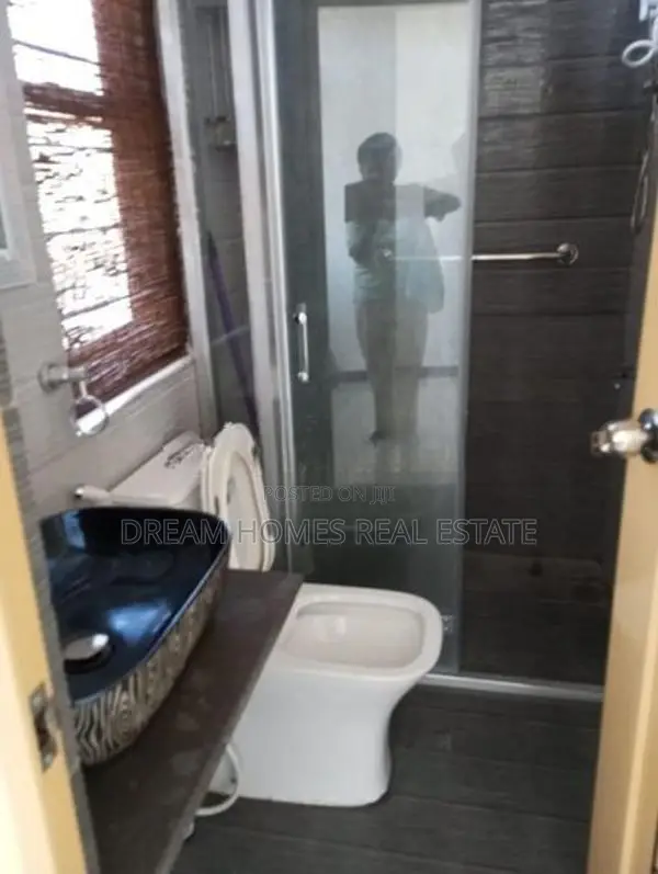 Modern 2-Storey House for Sale – Kahapola, Piliyandala