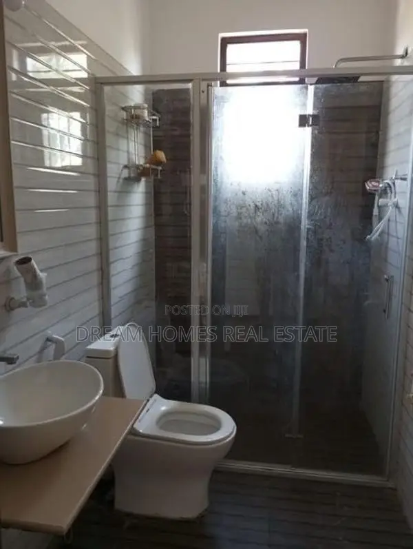 Modern 2-Storey House for Sale – Kahapola, Piliyandala