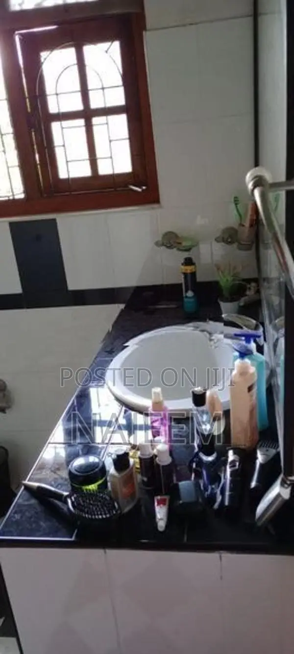House for Sale Peradeniya