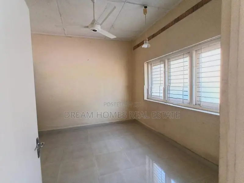 3 Bed Solar Powerd Singal House for Sale Ethulkotte