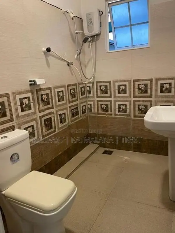 2Bed Apartment in Heart of Mount lavinia