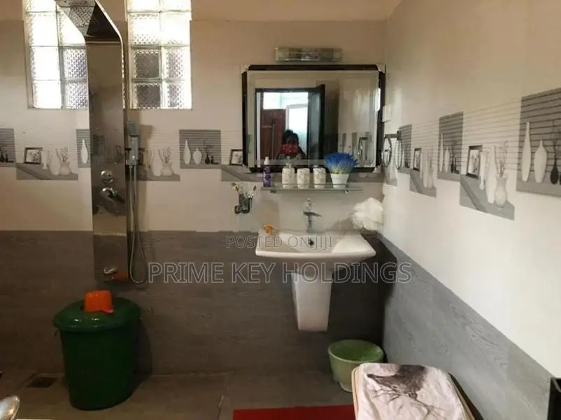 Spacious 3-Storey House for Rent – Kelaniya (HR116)