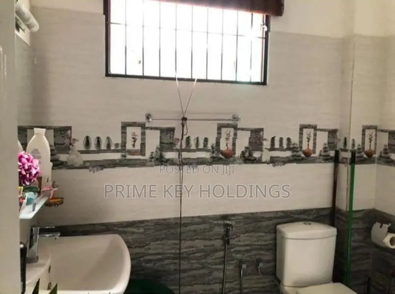 Spacious 3-Storey House for Rent – Kelaniya (HR116)