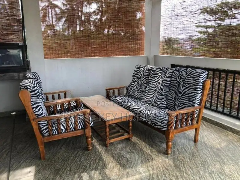 Spacious 3-Storey House for Rent – Kelaniya (HR116)