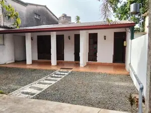 Well Maintained Modern House for Sale in Kalutara North