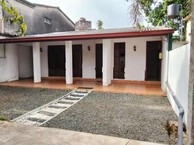 Well Maintained Modern House for Sale in Kalutara North