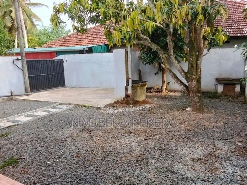 Well Maintained Modern House for Sale in Kalutara North