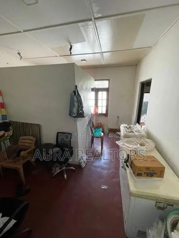 Commercial Space for Rent in Colombo 05 Kirulapone Avenue (p-175)