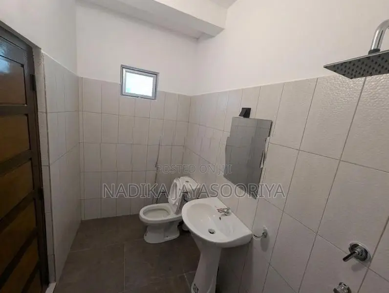 Kadawatha House for Rent