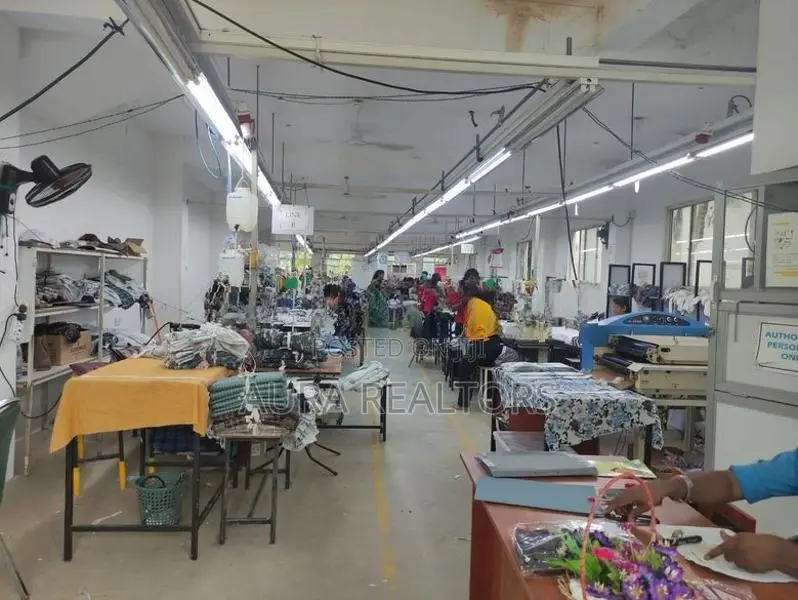 Commercial Building for Rent in Borelasgamuwa (P-163)