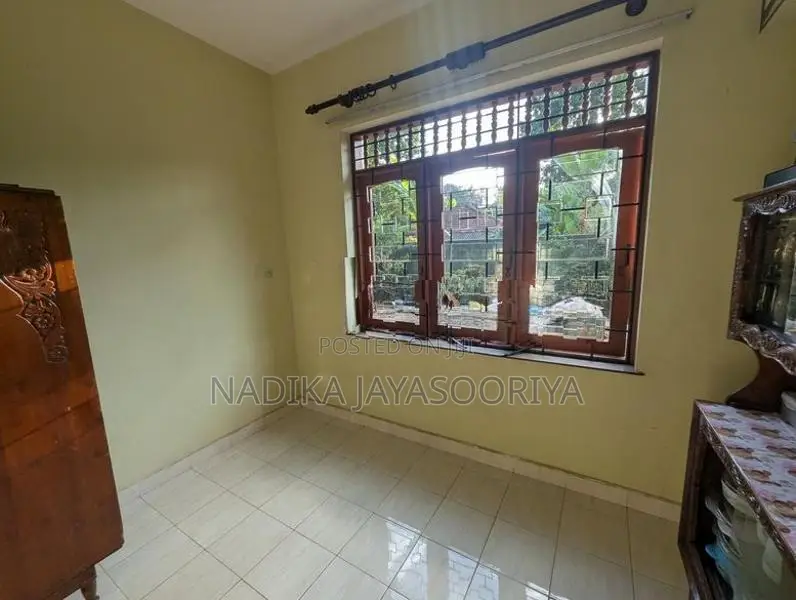 Kadawatha House for Rent