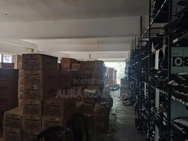 Commercial Building for Rent in Borelasgamuwa (P-163)