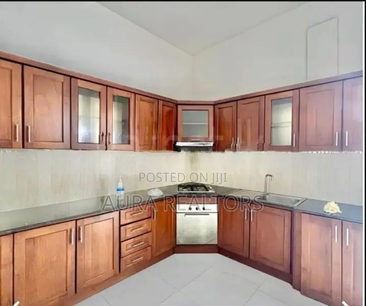 2 Bedrooms Apartment for Sale in Colombo 03 (P-136)