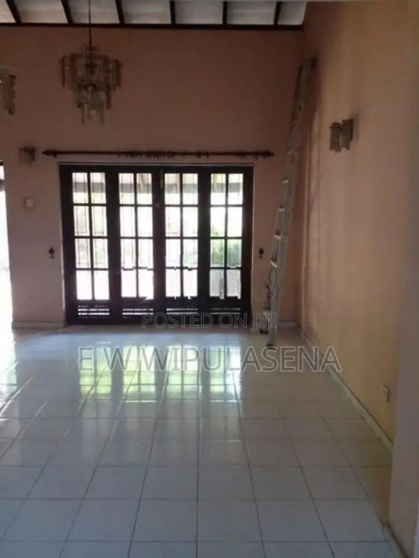 2 STORIES HOUSE for SALE in Weeramawatha