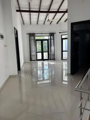 2 STORIES HOURS for SALE MALEBE