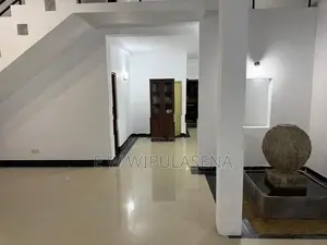 2 STORIES HOURS for SALE MALEBE