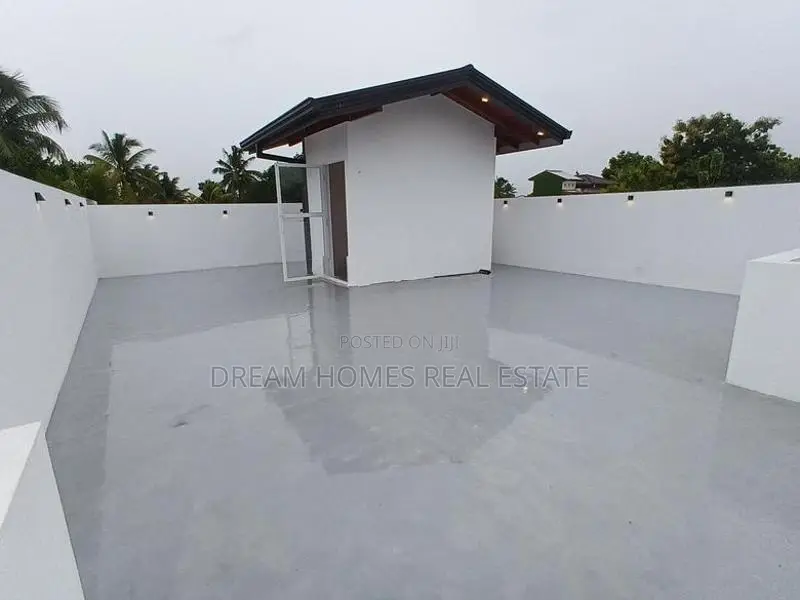Brand New Luxury House for Sale Kesbewa