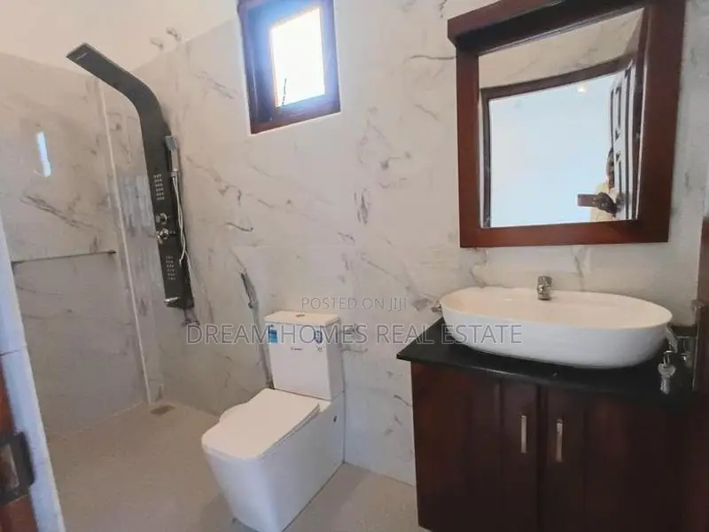 Brand New Luxury House for Sale Kesbewa