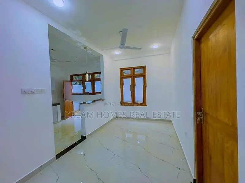 Luxury Brand New House for Sale Polgasowita