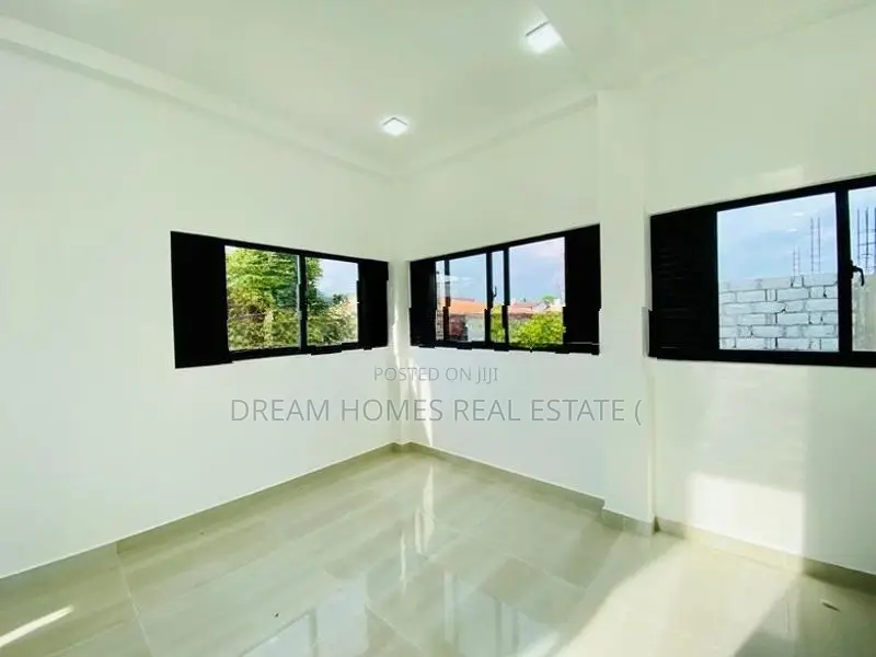 House for Sale Athurugiriya
