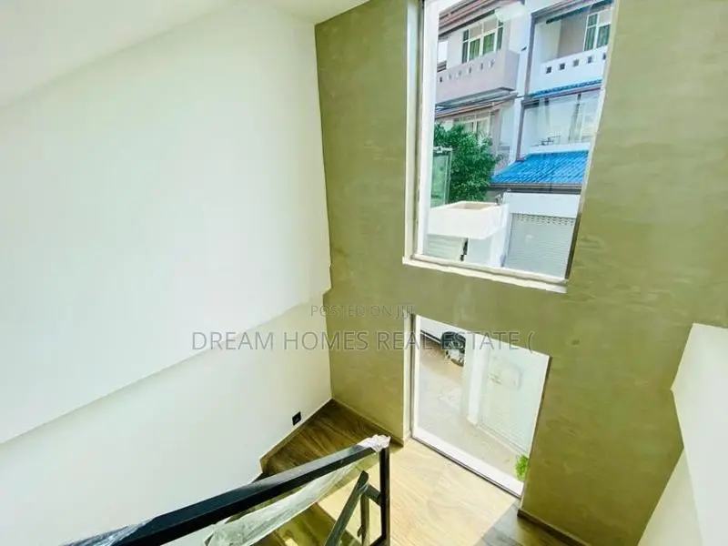 House for Sale Athurugiriya