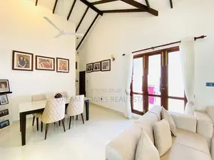 පන්නිපිටිය පාරට අතේ දුරින් අලුත්ම නිවසක්