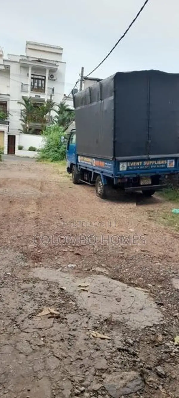 8 Perches Land with House for Sale - Bathya Mawatha , Dehiwala