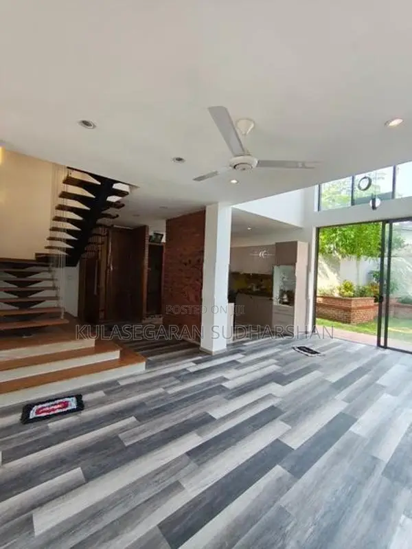 Luxury House for Sale – Katubedda, Moratuwa