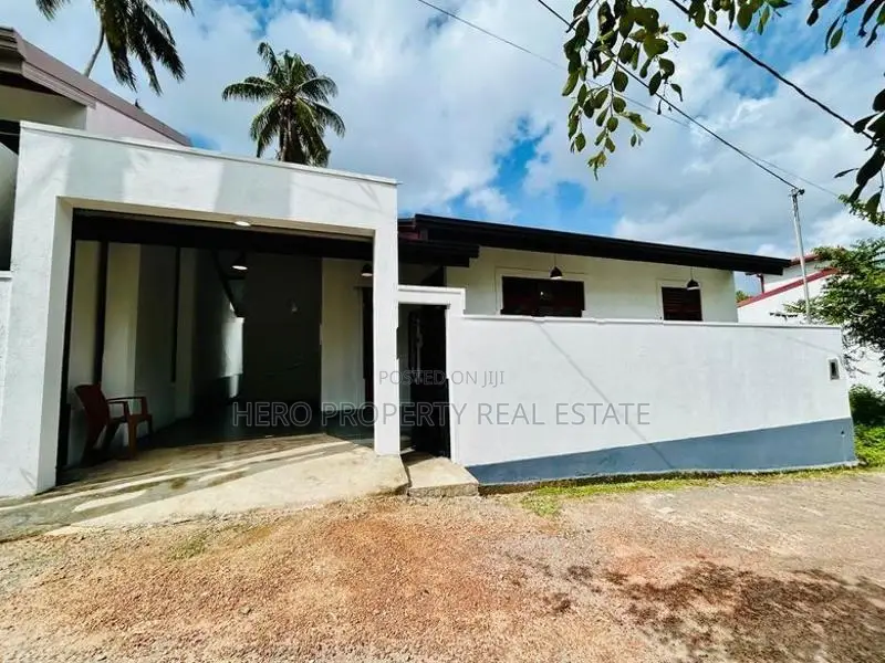 Brand new quiet house for sale in polgasovita