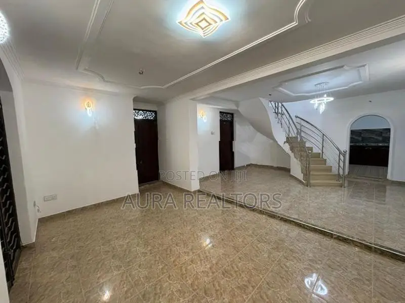 4 Bedrooms House for Rent in Budgamuwa Rd Rajagiriya (p-169)