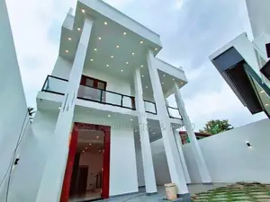 LUXURY 4 BEDROOMS NEW HOUSE FOR SALE IN PILIYANDALA KESBAWA