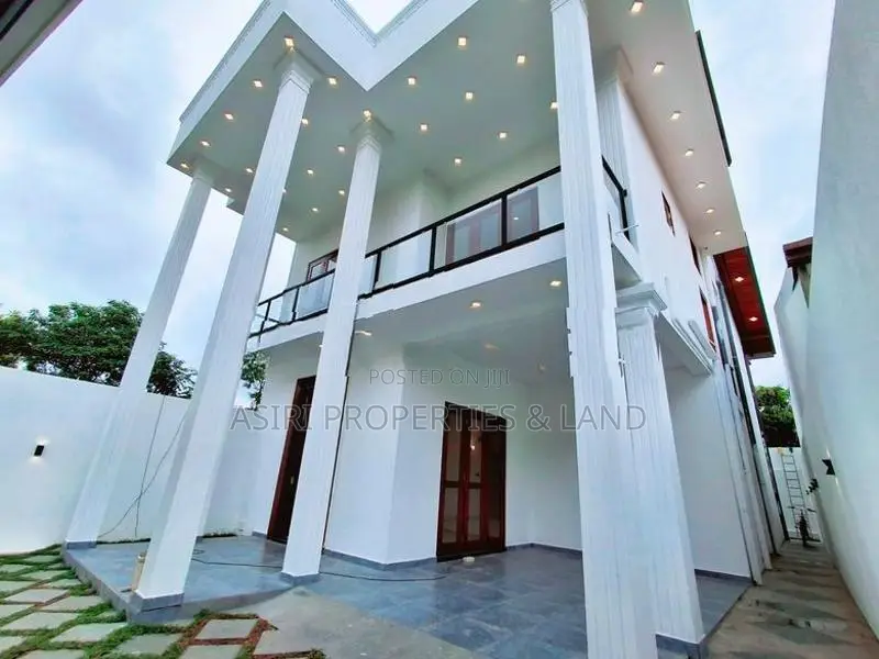 LUXURY 4 BEDROOMS NEW HOUSE FOR SALE IN PILIYANDALA KESBAWA