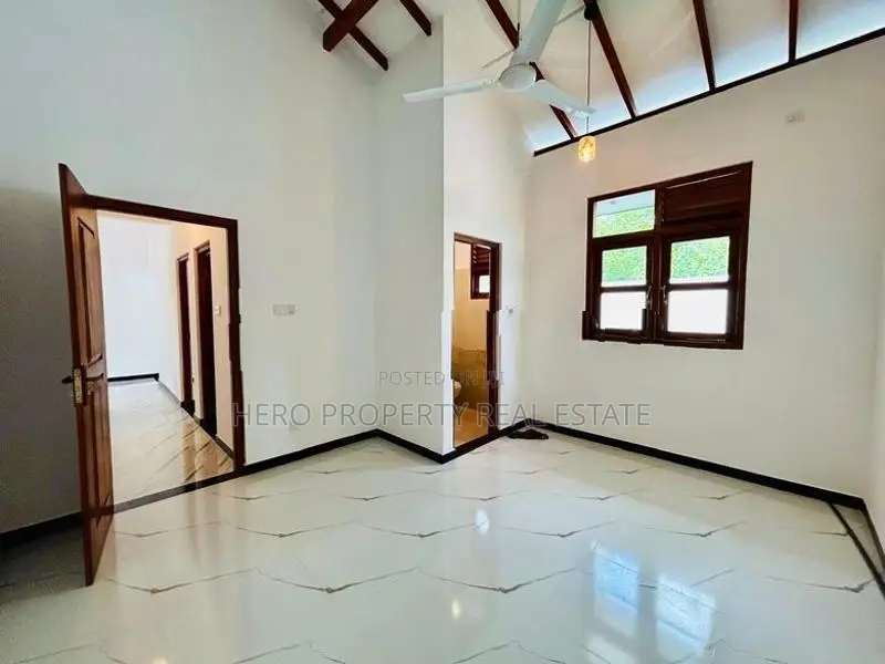 Brand new quiet house for sale in polgasovita